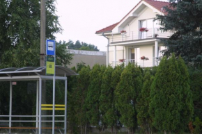Hotelik Likusy - przy plaży nad jeziorem Ukiel i z bezpłatnym prywatnym parkingiem Olsztyn